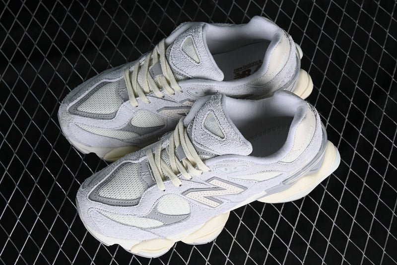 9060 'Quartz Grey'